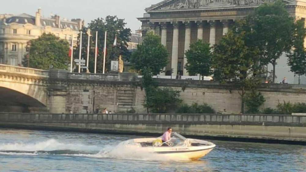 Denizde unutulmaz anılar: Paris'i keşfetmek için 9 saat ayırın.