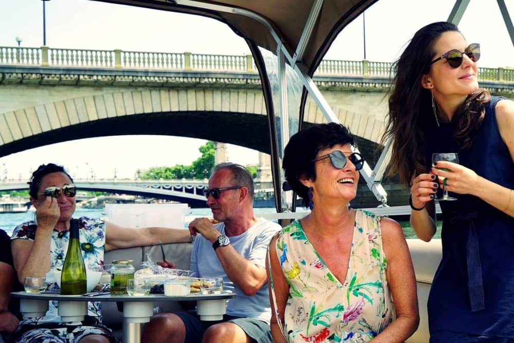 Magiska Paris: En kryssning till historiens hjärta och ikoniska monument