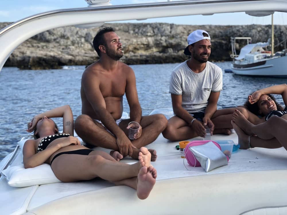 One day around Trapani: Enjoy 8h of discovery on a motorboat