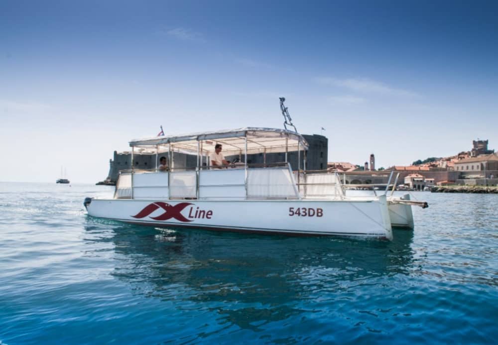 Ημιήμερη εκδρομή με καταμαράν στο νησί Elaphite από το Ντουμπρόβνικ