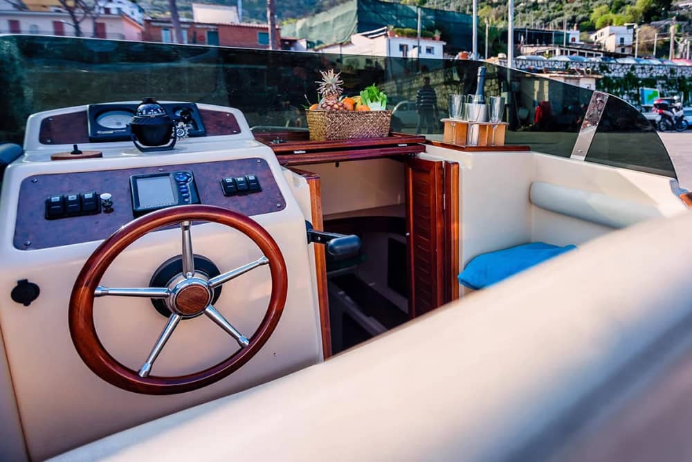 Från Massa Lubrense till Capri: En privat ö-resa