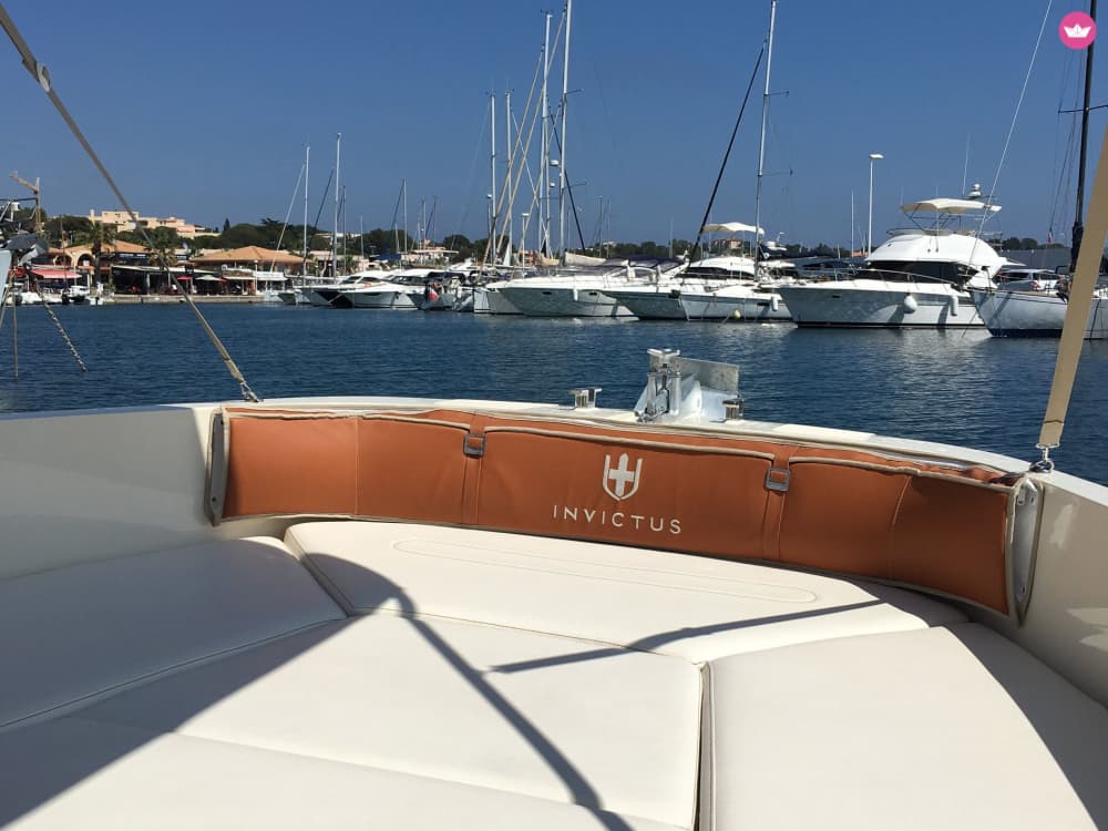 The Secret Coves of Cap d'Antibes: Exclusive Excursion