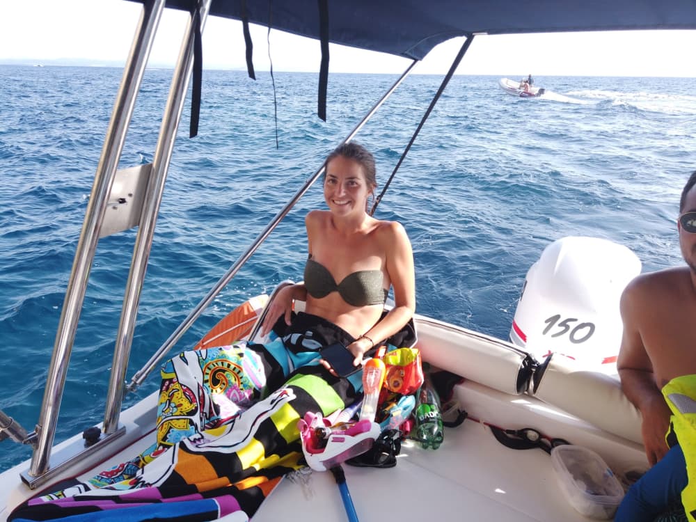 2 ore e 45 minuti per esplorare Bonifacio in motoscafo.