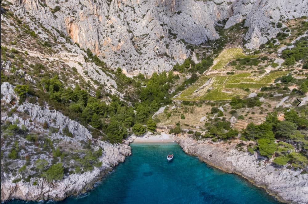 Excursion privée en hors-bord - Îles Pakleni et côté sud