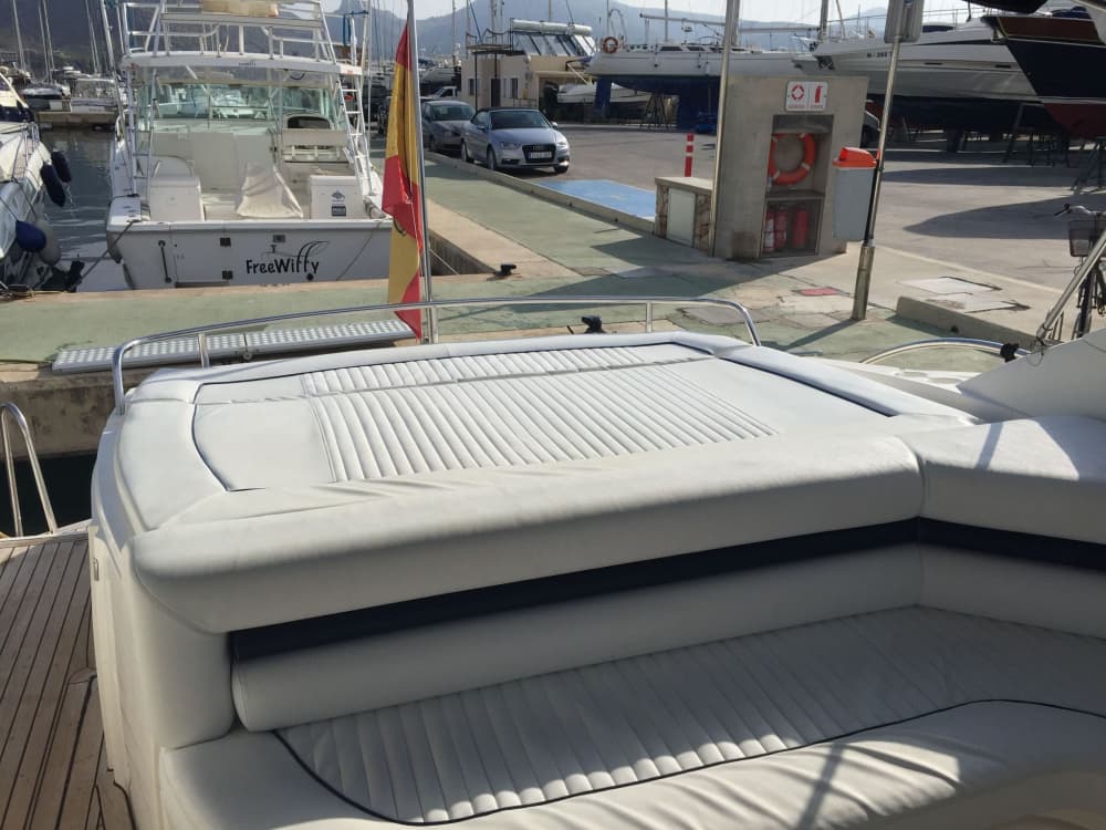 Ein Tag in Port de Pollença mit einem Motorboot