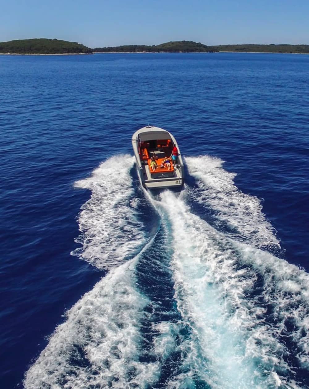 Pakleni-Inseln und Südseite – Schnellboottour