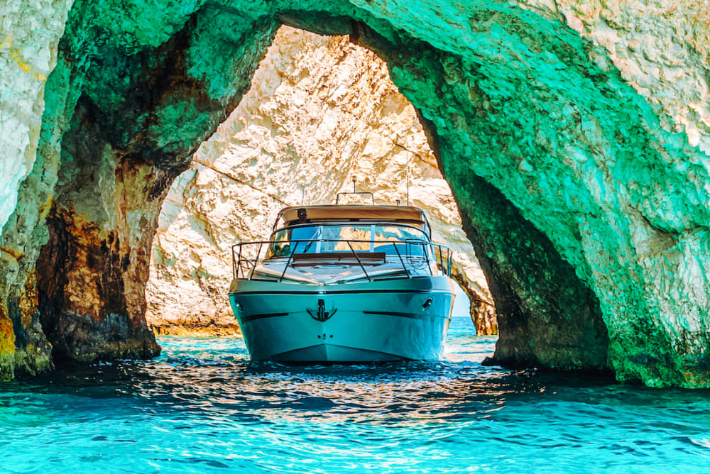 FUGA PER UN GIORNO | Crociera sull'isola