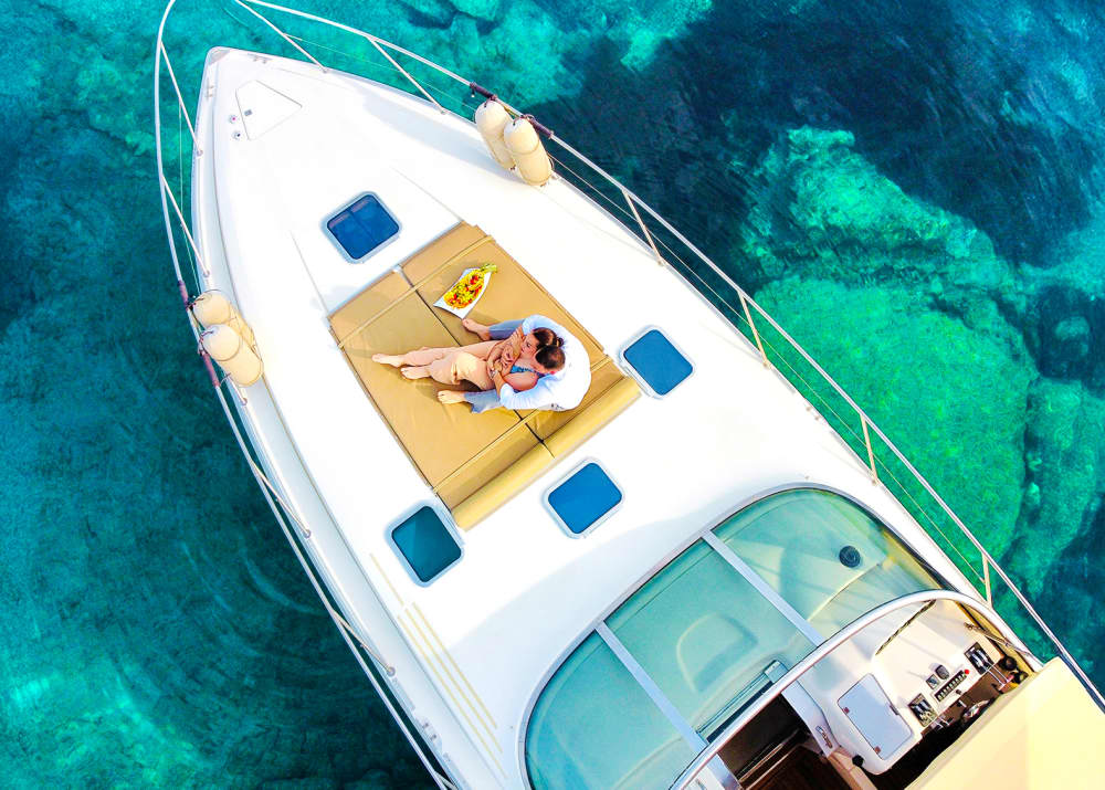 FUGA PER UN GIORNO | Crociera sull'isola