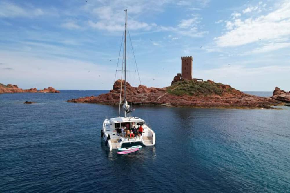 Sunset boat trip – Estérel & Île d’Or