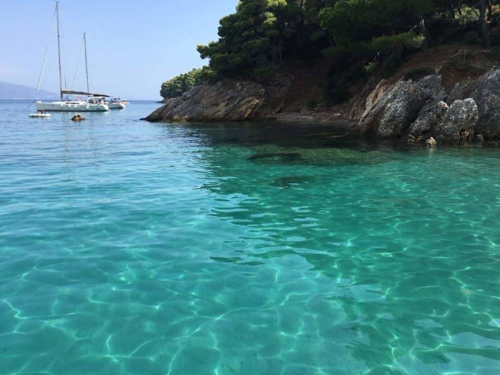 Scopri Lefkada con un'escursione di un'intera giornata in motoscafo.