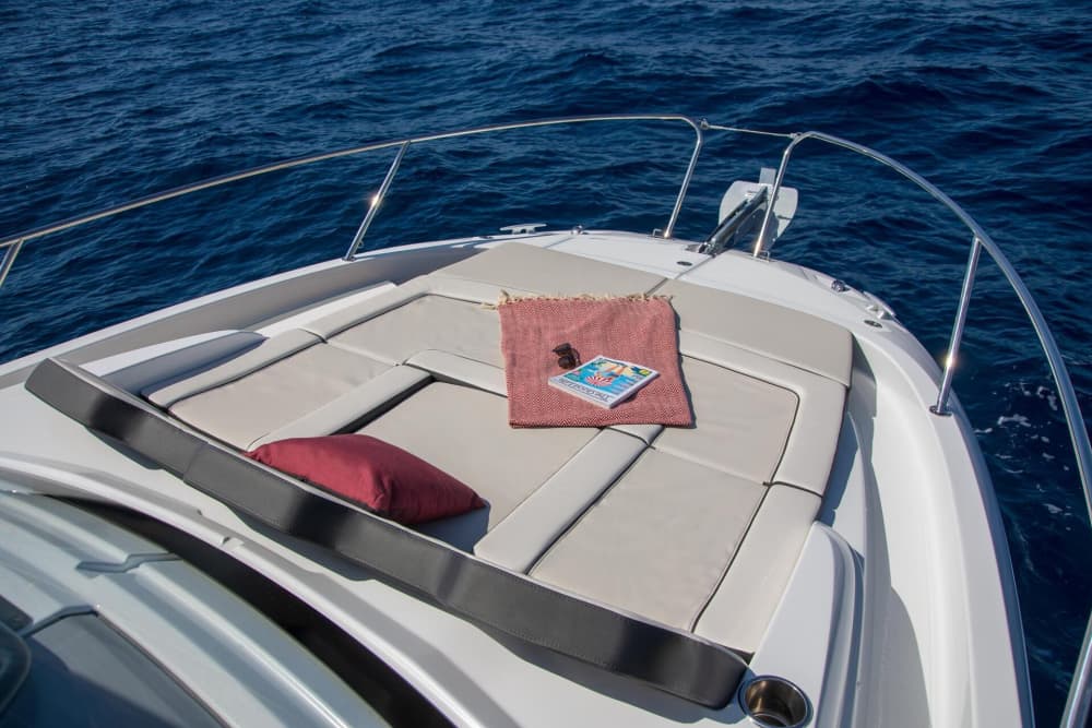 Explorez l'archipel de La Maddalena et la côte nord-est en bateau : une journée complète sur l'eau