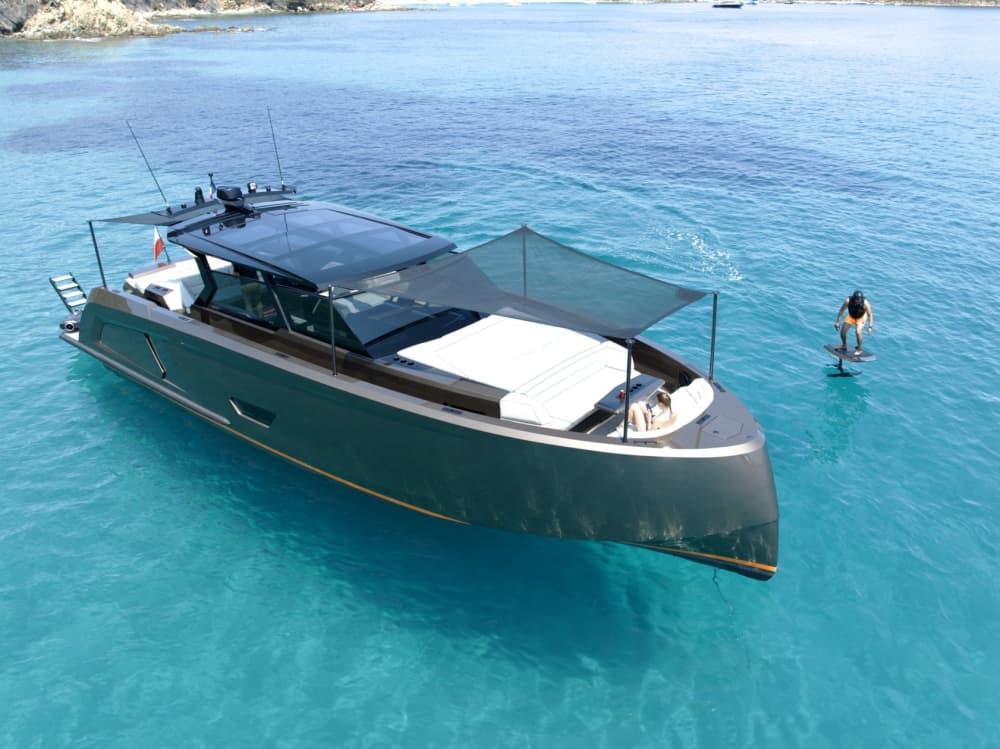 Yacht tour of the most beautiful beaches of Saint-Tropez