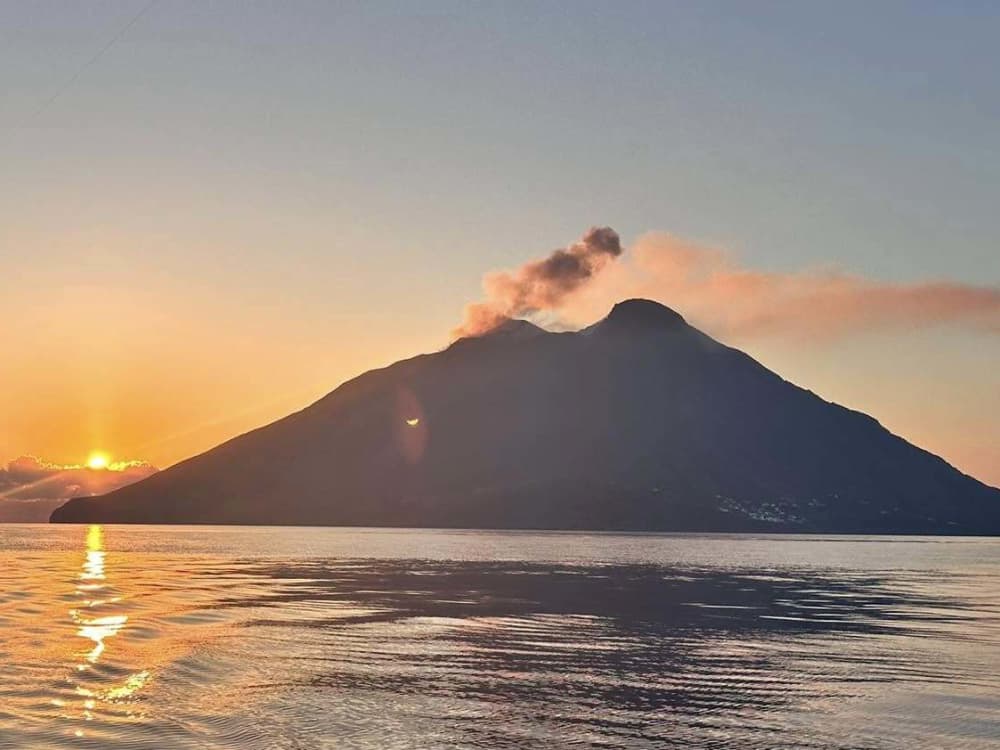 Båtutflykt till de Eoliska öarna