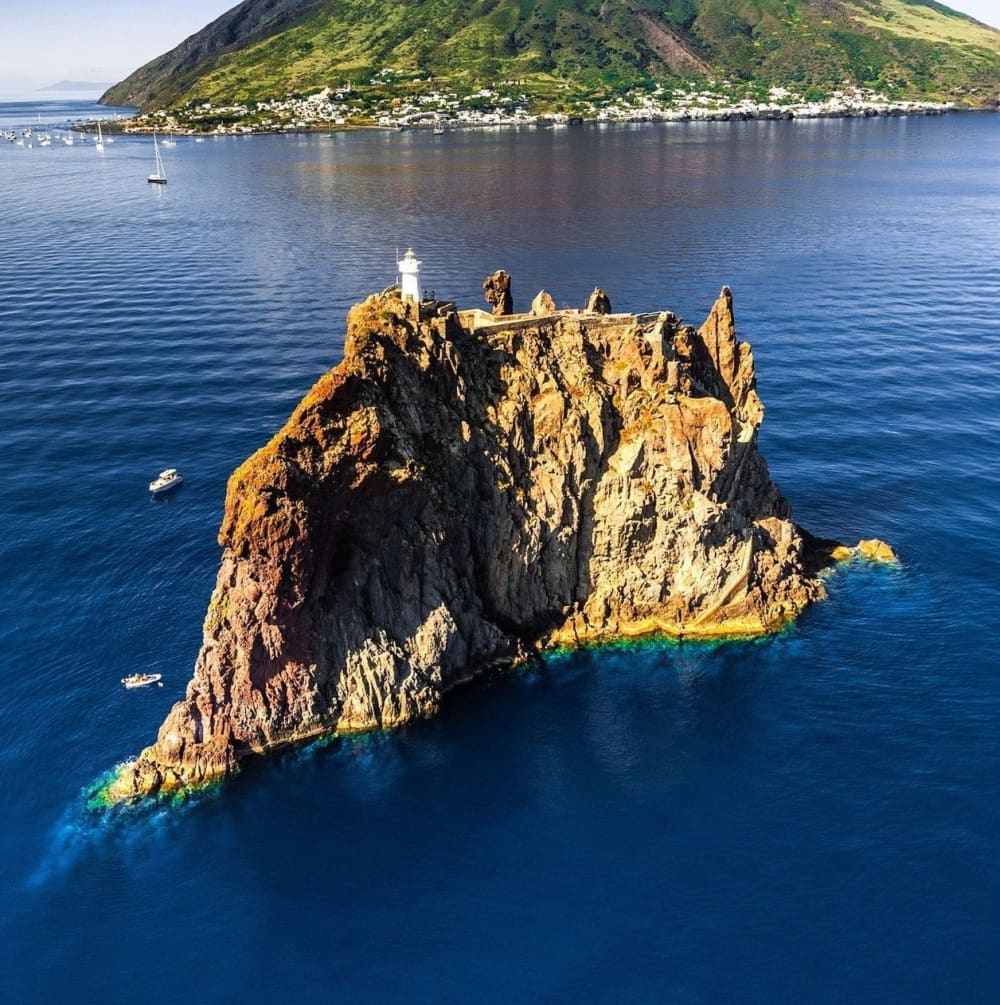 Båtutflykt till de Eoliska öarna