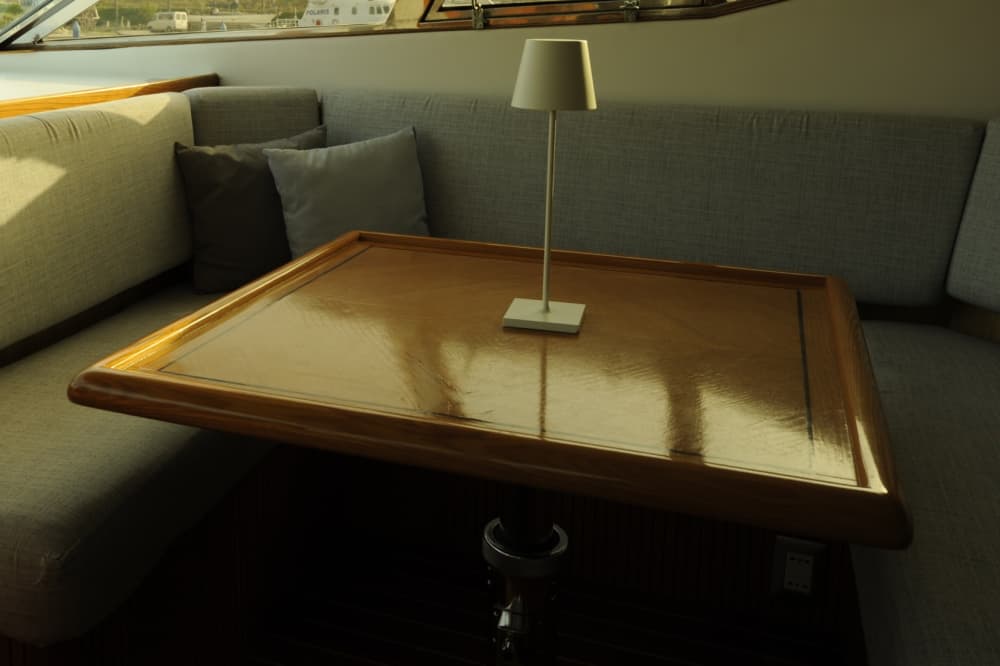 Italian dreams start at sea: A 9h voyage through the heart of Brucoli