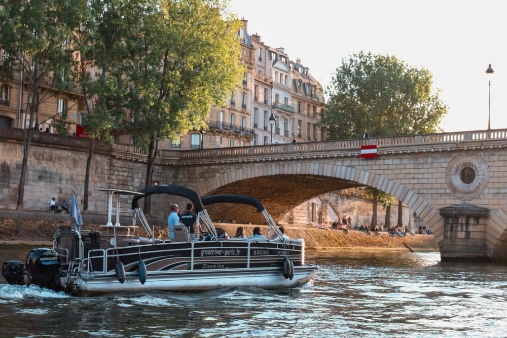1,5 timmars kryssning i Eiffeltornet – Paris
