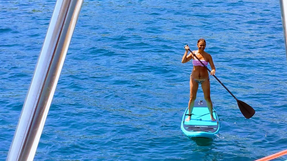 Profitez d'une journée en mer à Port-Vendres à bord d'un catamaran.