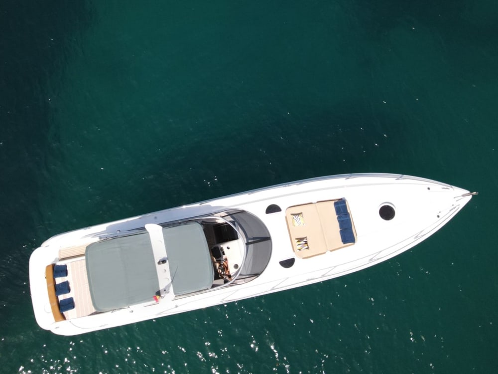 Эксклюзивный тур из Канн между островами, скалами и бухтами мечты