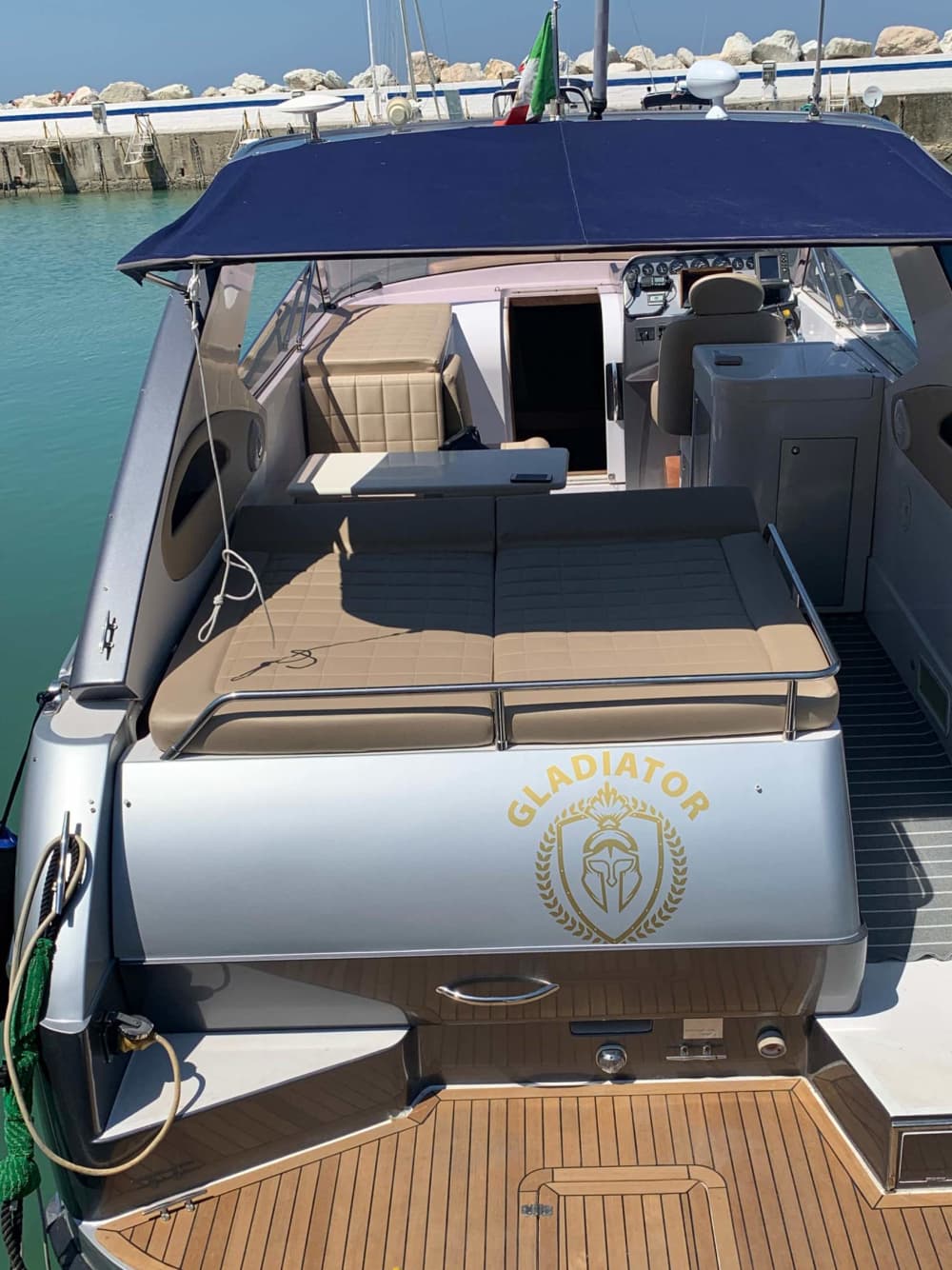 Halbtägige Bootstour in der Provinz Rimini mit einem Motorboot