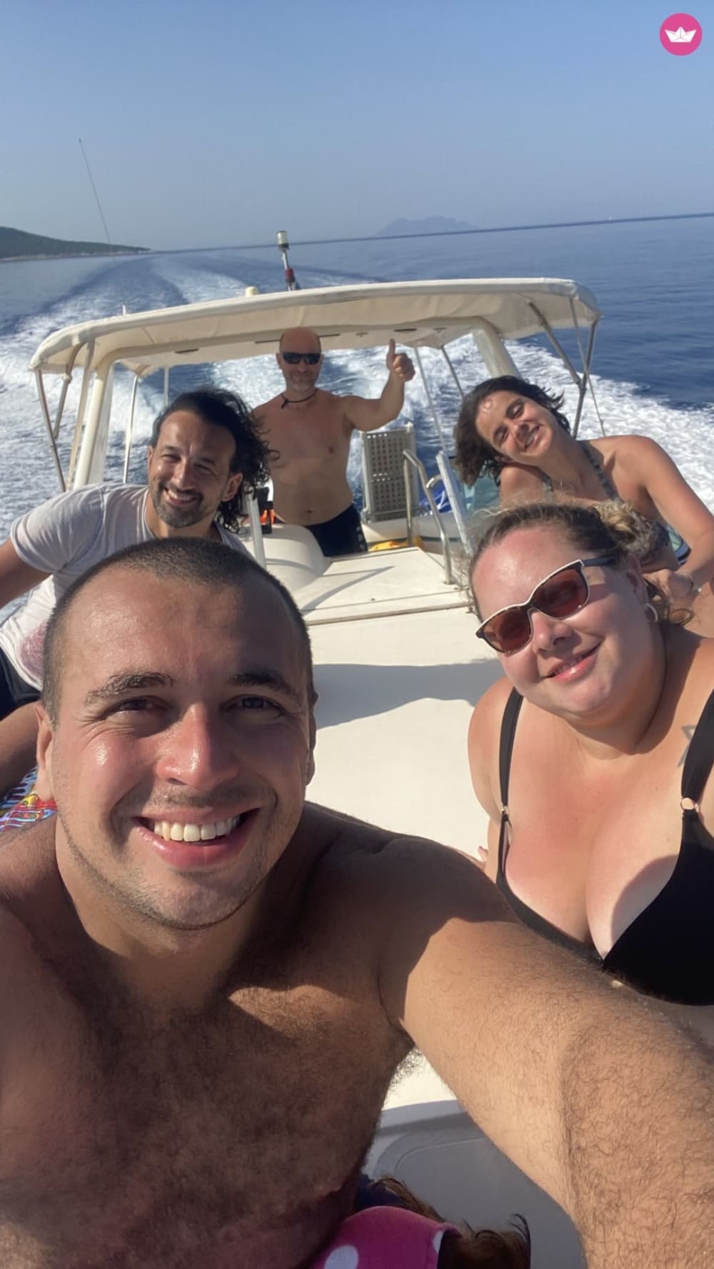 Une journée autour de Céphalonie : Profitez de 8 heures de découverte en bateau à moteur