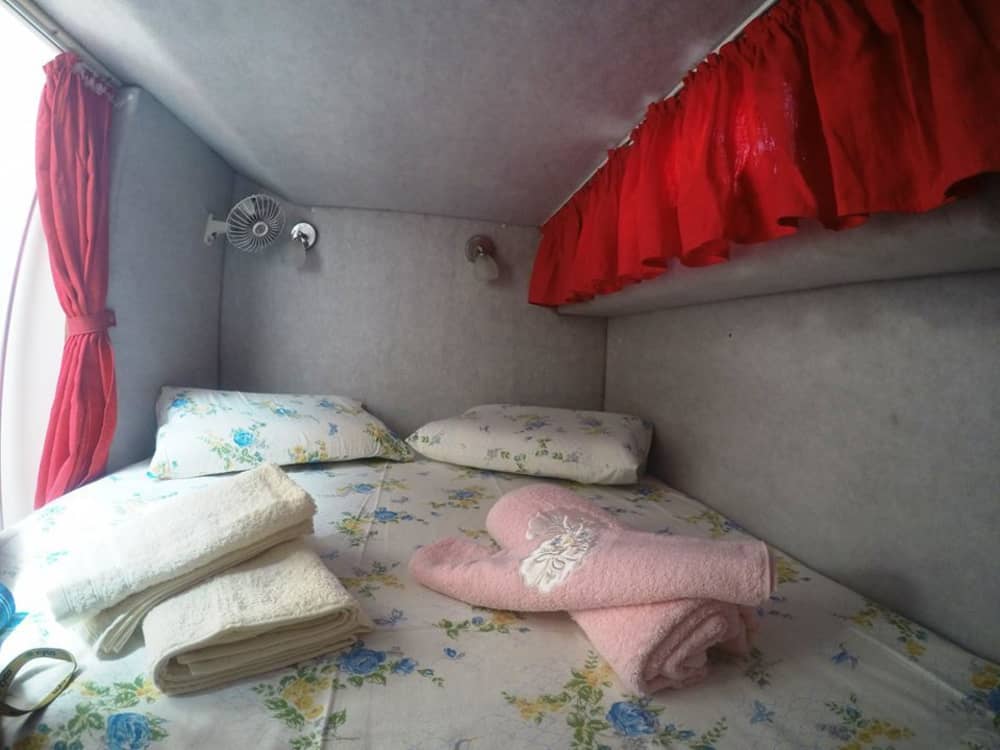 Une journée autour de Céphalonie : Profitez de 8 heures de découverte en bateau à moteur