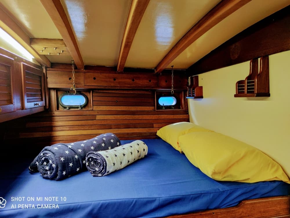 4 Stunden, um Anzio mit dem Segelboot zu entdecken