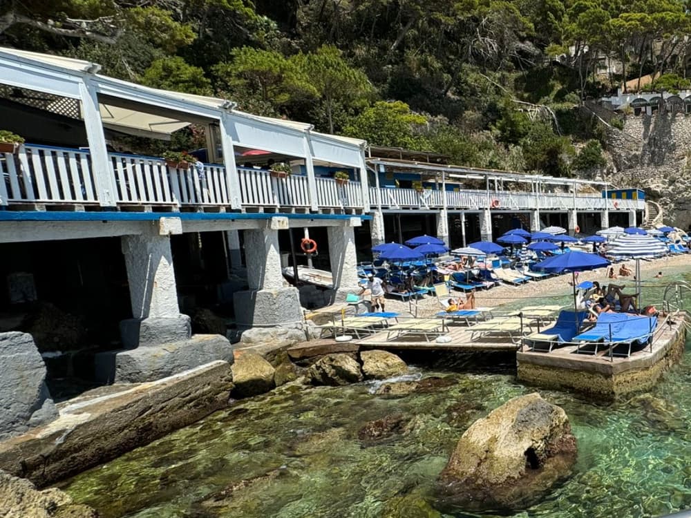 Privat båtutflykt från Neapel till Capri
Med snabbbåt.