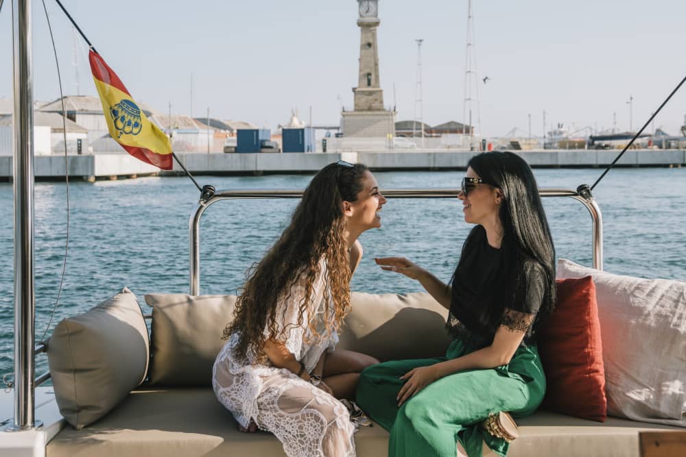 Tour de 4 horas en catamarán