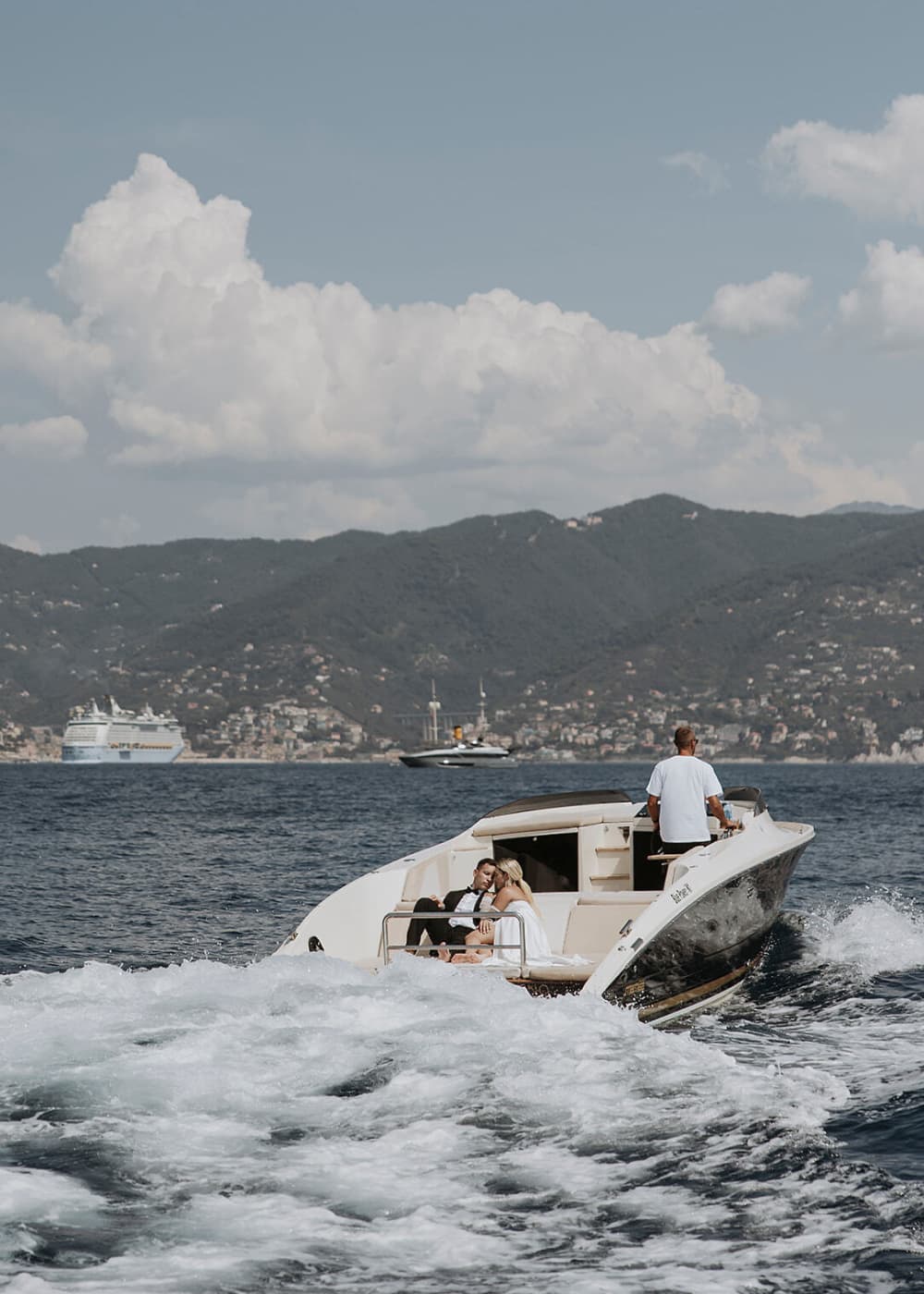 Portofino çevresinde bir gün: Motorlu tekneyle 7 saatlik keşif turunun tadını çıkarın.