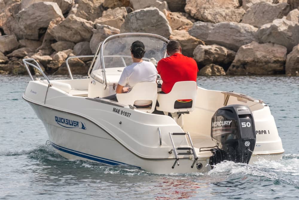 Découvrez Marseille : une demi-journée de pur bonheur en bateau à moteur