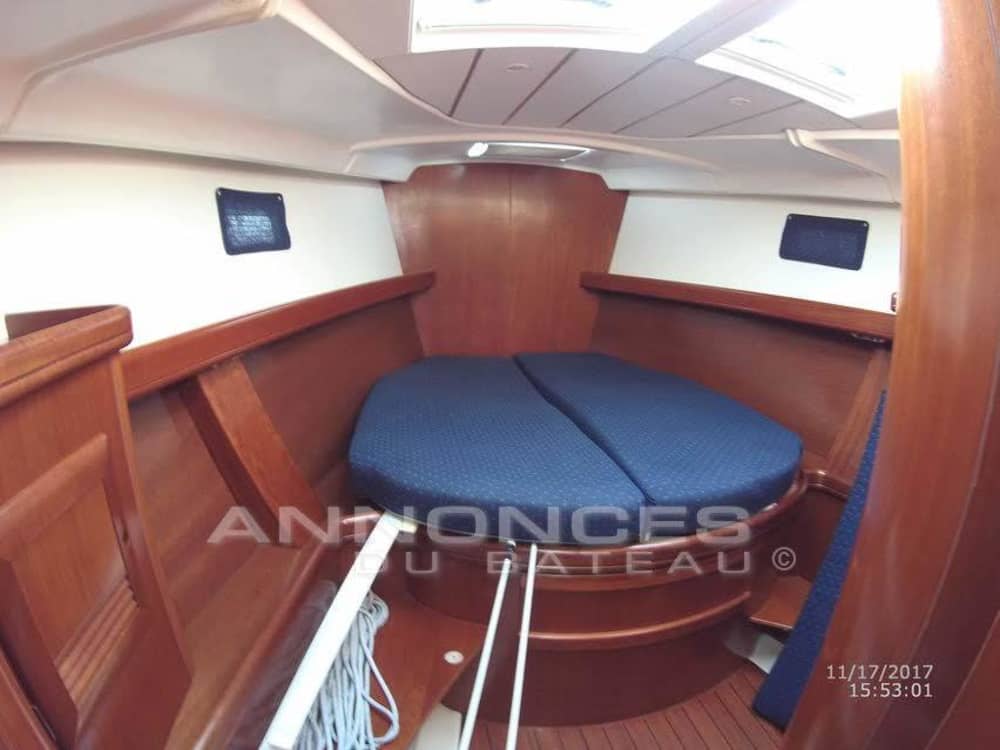 Passe 9 horas navegando ao redor de Port-de-Bouc em um veleiro.