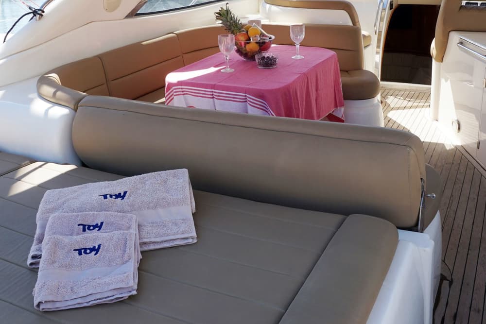 Barcelona from the Sea: Panoramic Mini Cruise