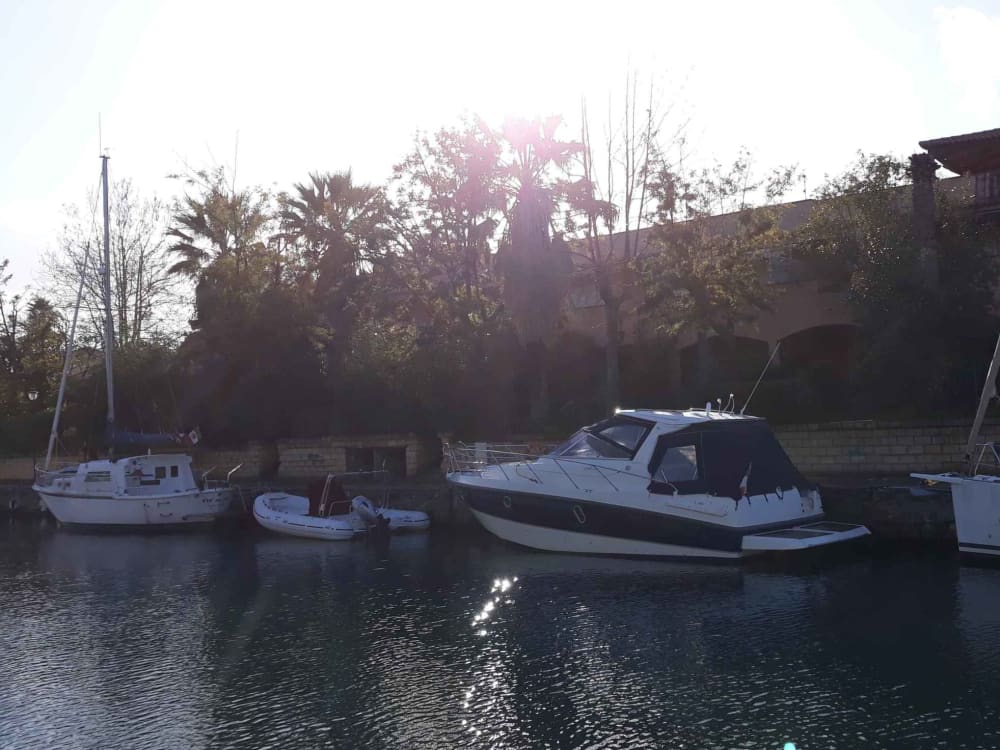 Une journée à la découverte des îles Éoliennes : la véritable Dolce Vita en bateau à moteur