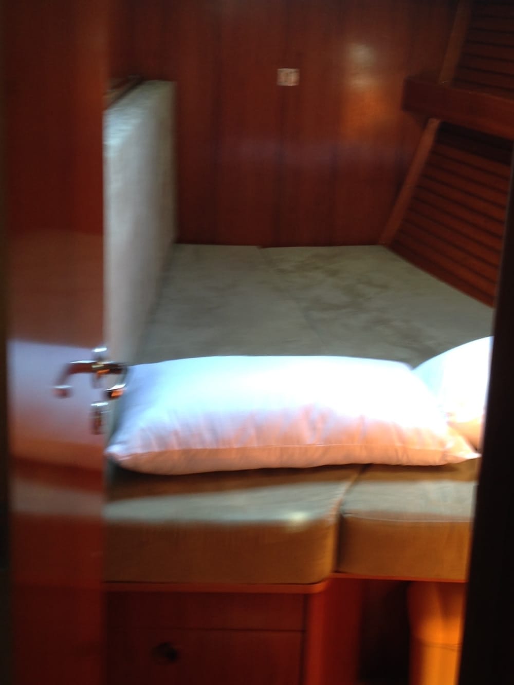 Scopri Viareggio con un'escursione in barca a vela di un'intera giornata.