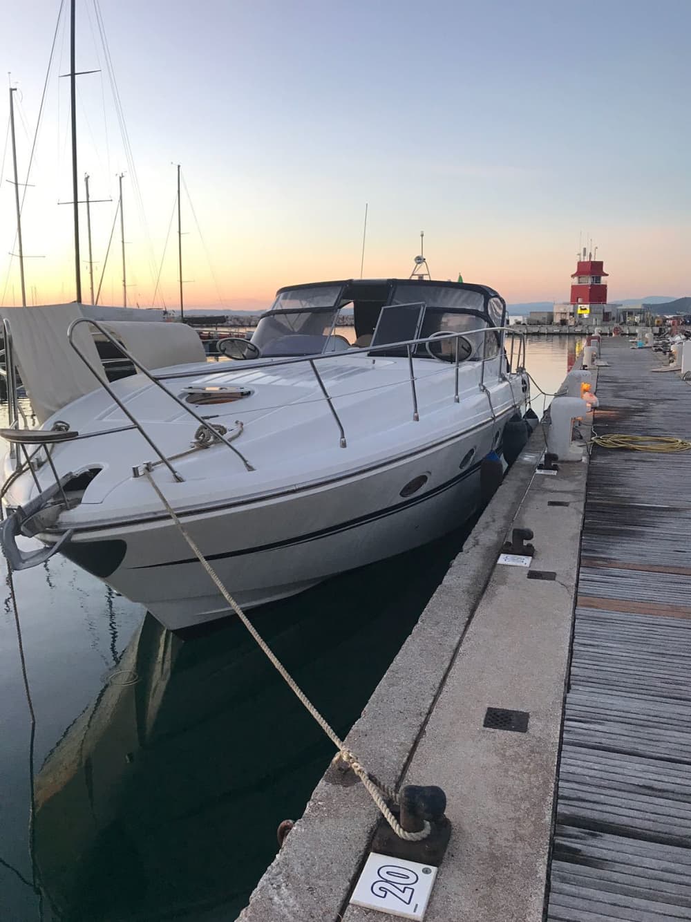 Votre bateau à moteur privé pour une journée autour de Milazzo