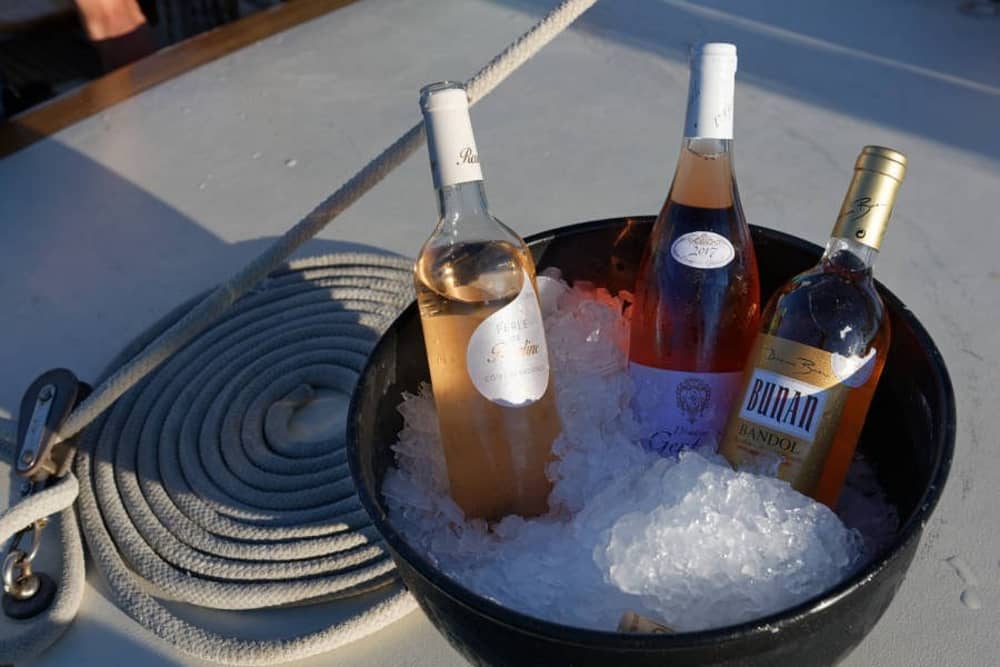 Degustazione di vini verso il tramonto da Sanary-sur-mer