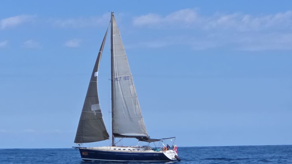 Sail, Swim & Explore: Full-Day Yacht Charter to Comino & Gozo with Jacques Savona