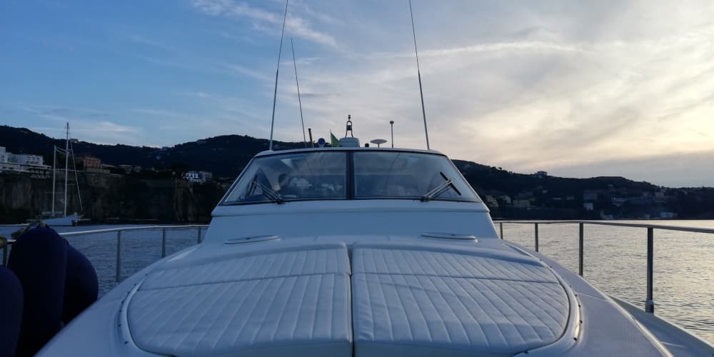 De eilandlegende: Capri vanaf de eerste rij. Vertrek vanuit Sorrento.