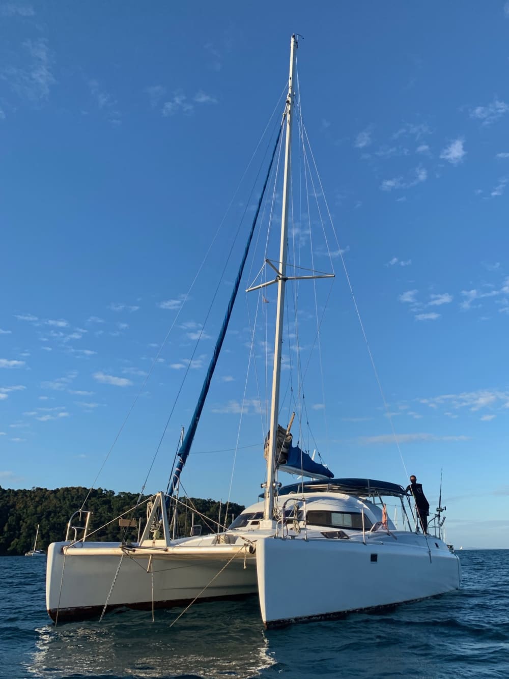 Catamaran huren voor een hele dag in Nosy Be