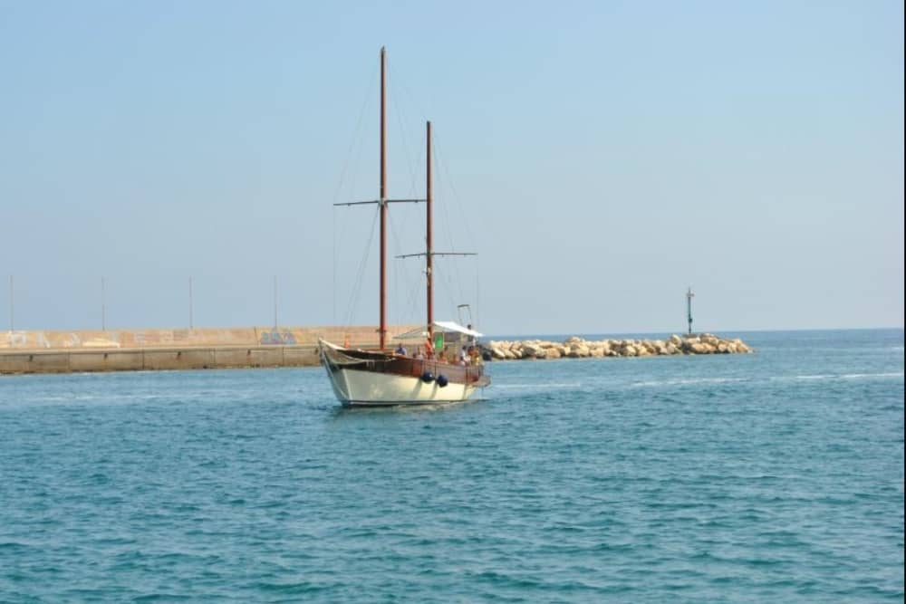 Luxe opnieuw gedefinieerd op Ischia: een onvergetelijke dag op een gulet.