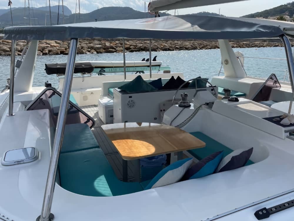 TAGESAUSFLUG MIT DEM KATAMARAN AUF MALLORCA