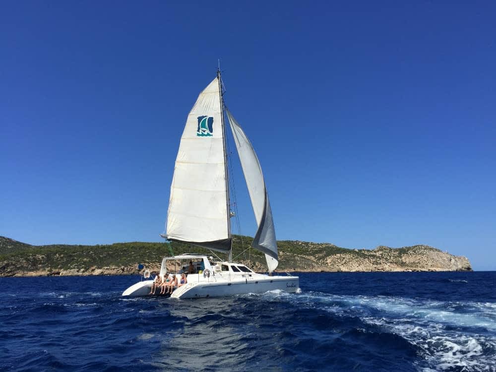 Vaar met een catamaran naar de baaien van Mallorca - 8 uur