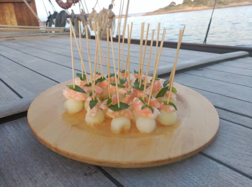 Sea Escape – Halvdag ombord på Rafael Verdera