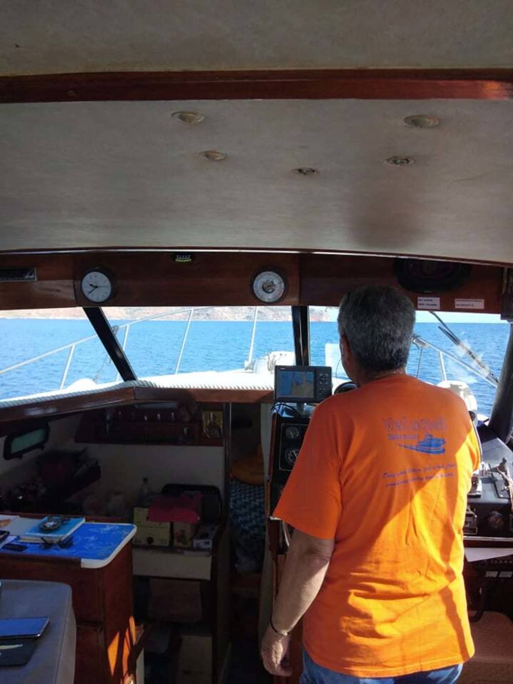 Μια μέρα στην Κίσσαμο με μηχανοκίνητο σκάφος