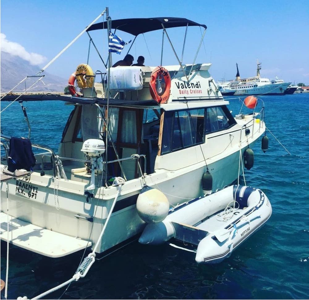 Μια μέρα στην Κίσσαμο με μηχανοκίνητο σκάφος