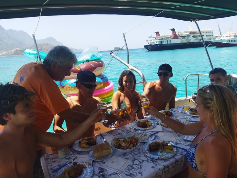 One day in Kissamos on a motorboat