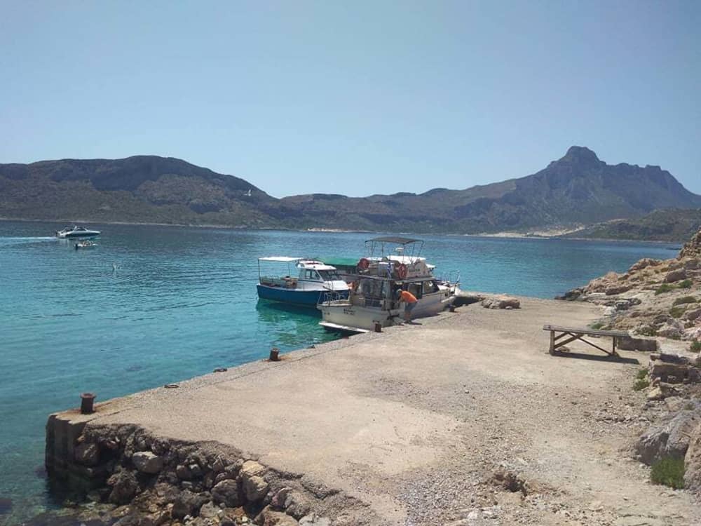 Μια μέρα στην Κίσσαμο με μηχανοκίνητο σκάφος