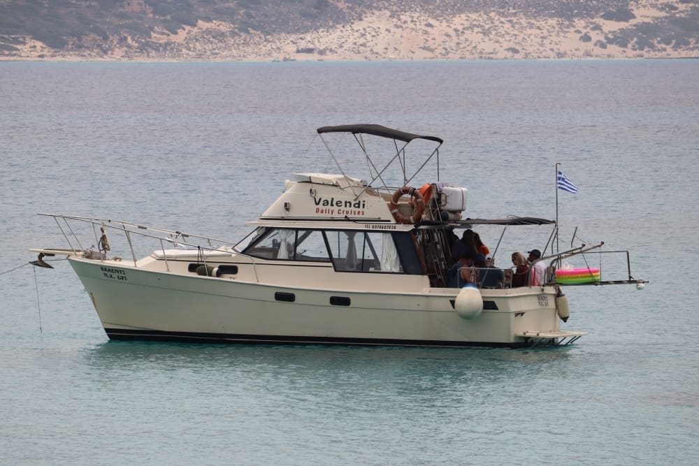 Μια μέρα στην Κίσσαμο με μηχανοκίνητο σκάφος