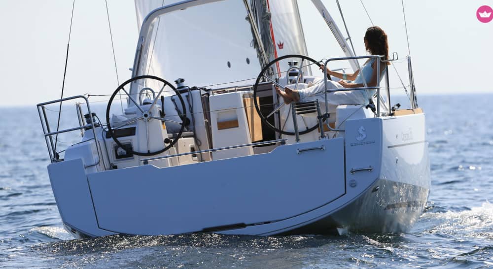 Esperienza in barca di un giorno intero a Mal di Ventre e Costa del Sinis