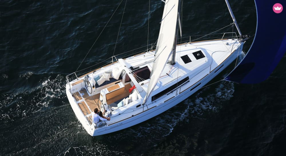 Esperienza in barca di un giorno intero a Mal di Ventre e Costa del Sinis